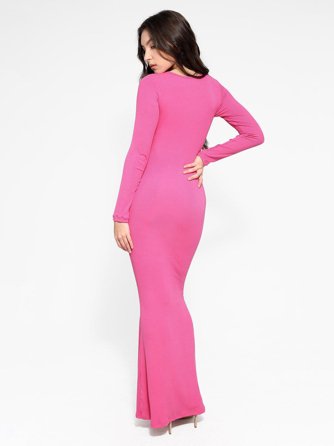 Robe Élise longue, amincissante à manches longues