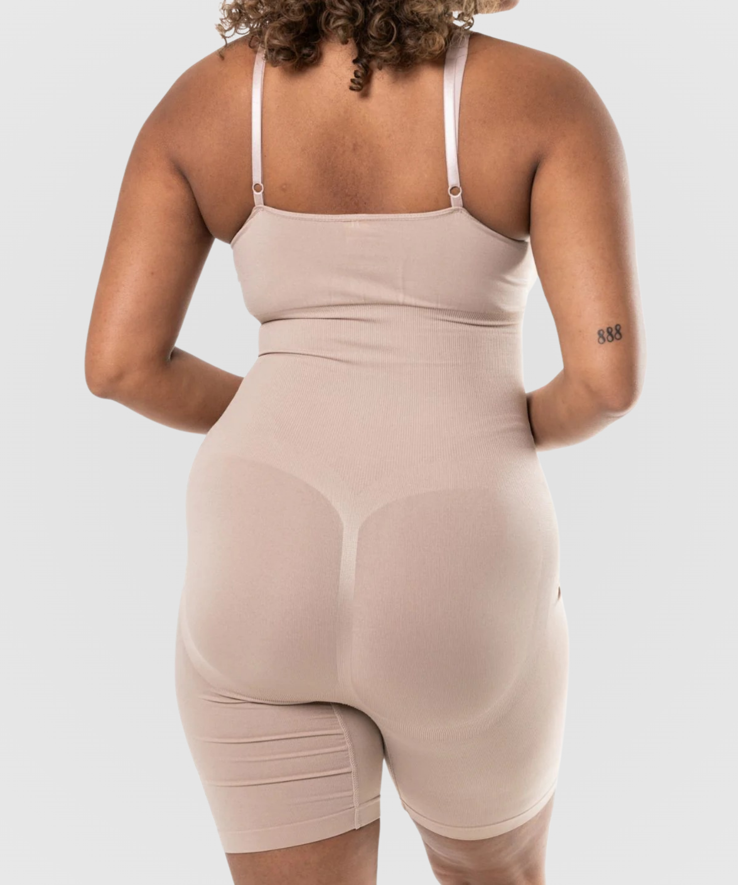 Body gainant Maya, version short