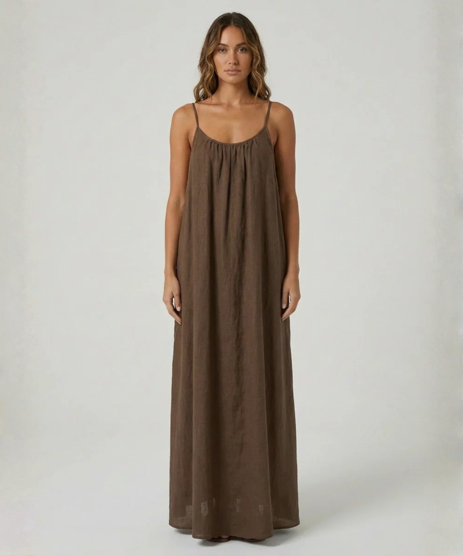 Robe Capri, dos dévoilé, allure irrésistible